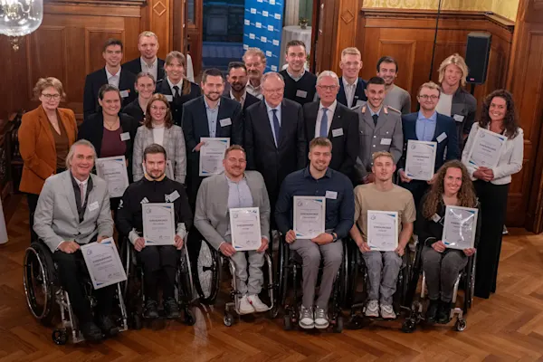 gruppenbild-ministerpräsidenten-empfang-2024