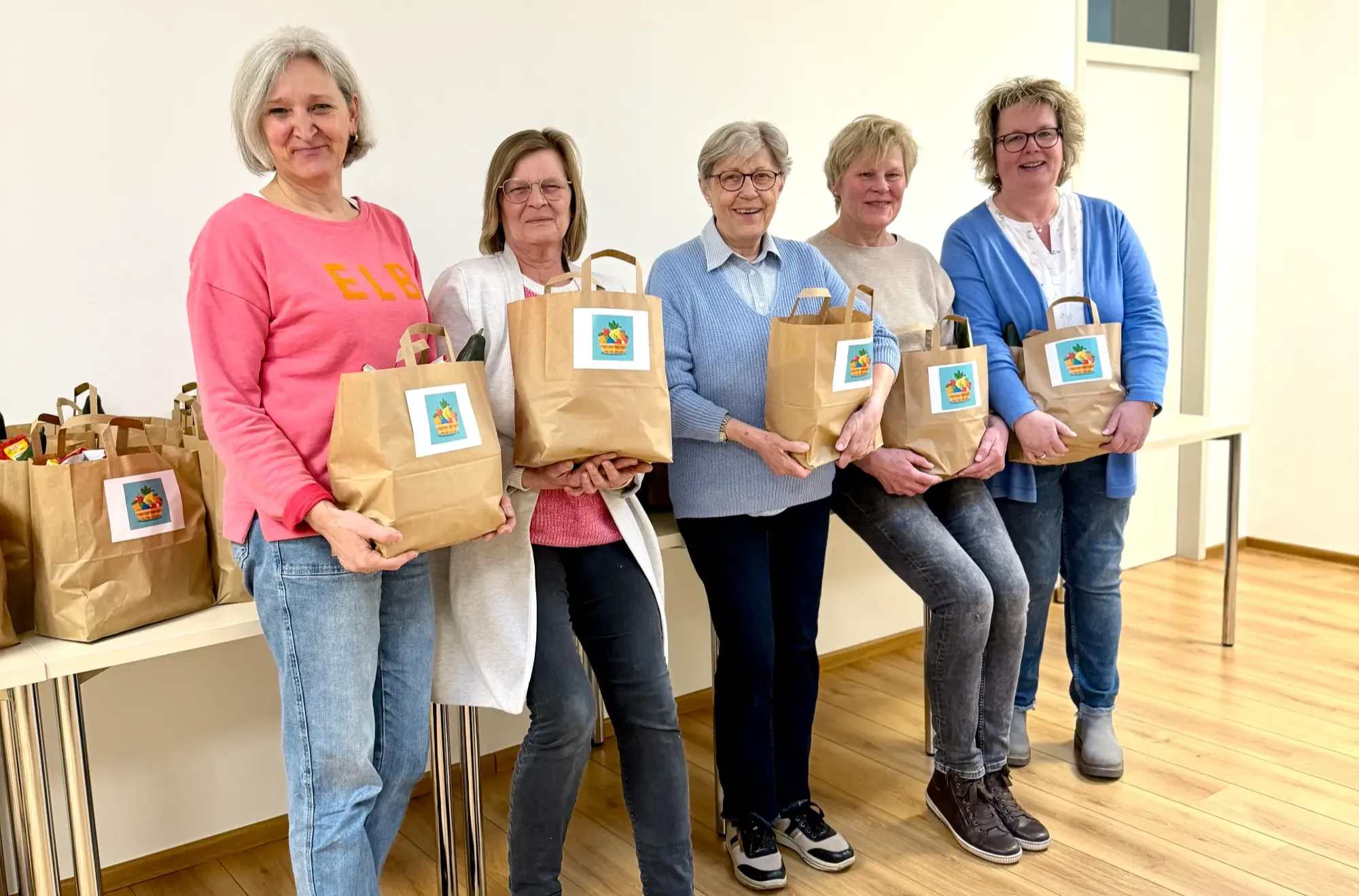 Obstkörbchen für Senioren in Not