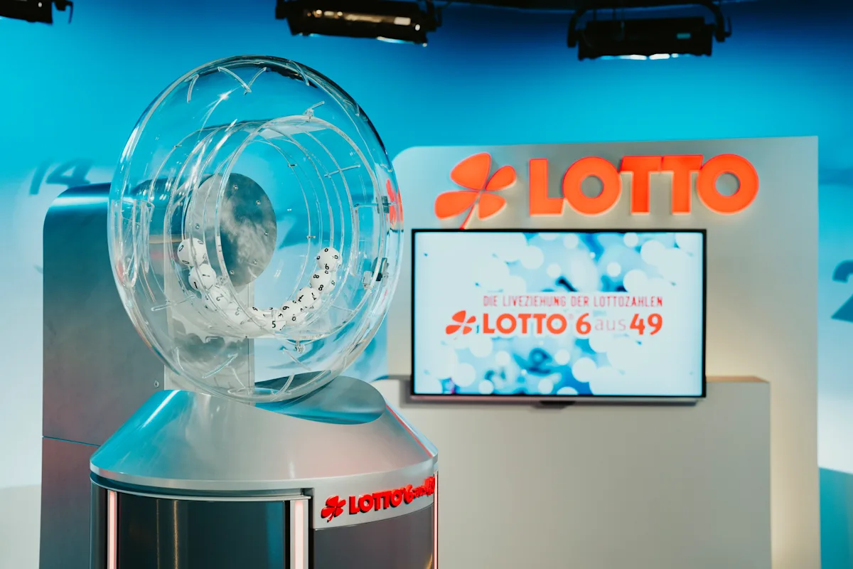 18. Januar 2023: Neue Ziehungsgeräte und Lotto-Kugeln